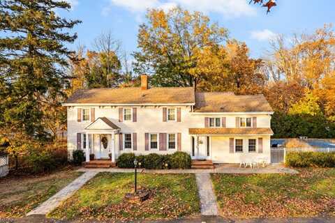 490 Demott Ln, Franklin, NJ 08873