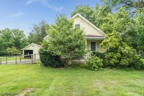 6 Ridge Rd, Readington, NJ 08889