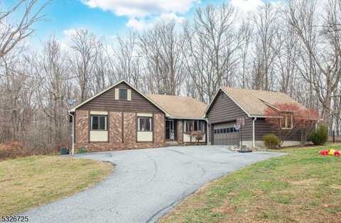 701 W Mountain Rd, Sparta, NJ 07871