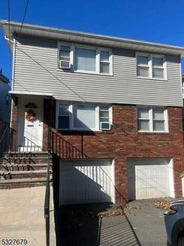 91 Harrison St, Belleville, NJ 07109