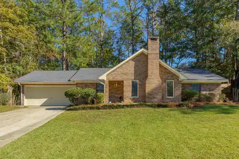 34 Sharmont, Hattiesburg, MS 39402