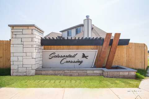 12425 SW 30th St, Yukon, OK 73099