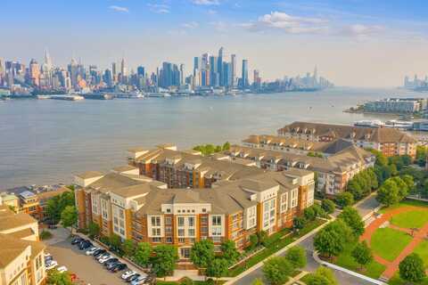 26 AVENUE AT PORT IMPERIAL, West New York, NJ 07093