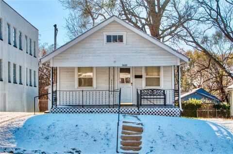 5435 E 29th Street, Kansas City, MO 64128