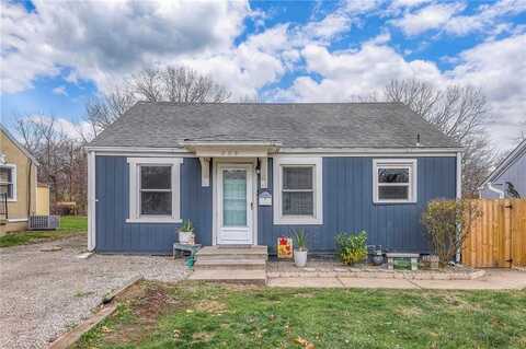 809 E Walnut Street, Belton, MO 64012