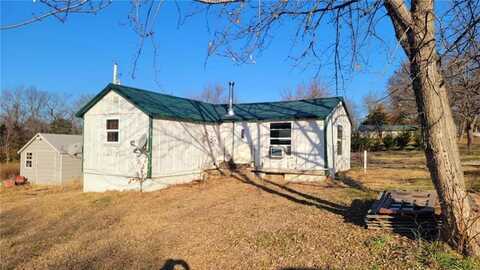 13 N Ridge Road, Pleasanton, KS 66075