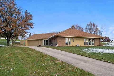 7329 NW Katie Circle, Parkville, MO 64152