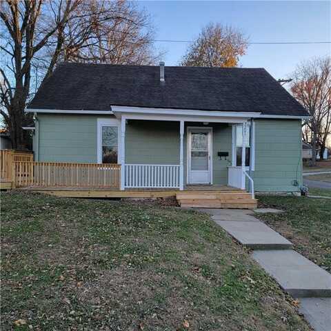 2201 Franklin Avenue, Lexington, MO 64067