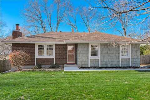 6916 NW Searcy Drive, Parkville, MO 64152