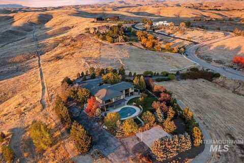 4831 N Skyline, Eagle, ID 83616
