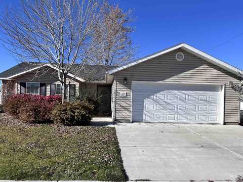 717 Emerald, Rupert, ID 83350