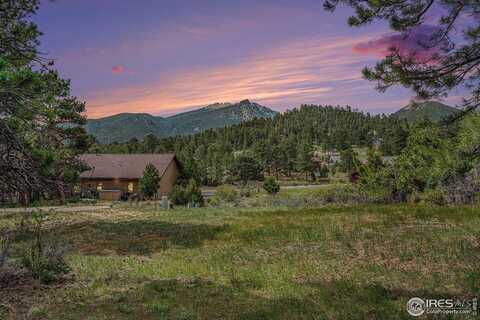 405 Pawnee Dr, Estes Park, CO 80517