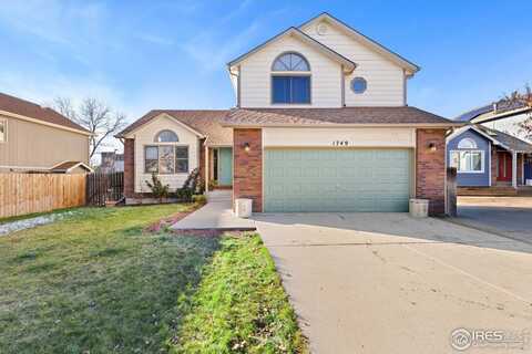 1749 Foster Dr, Longmont, CO 80501