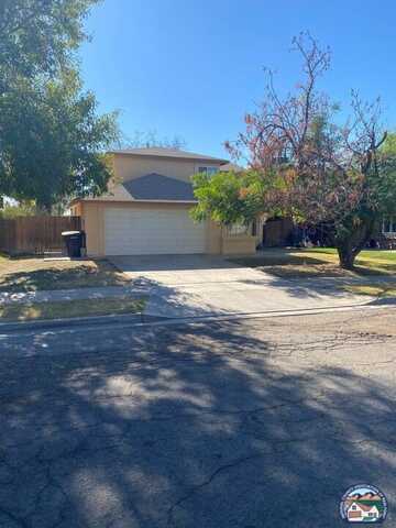 2431 W State St, El Centro, CA 92243