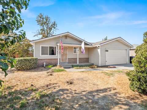 451 Spring Lane, Lemoore, CA 93245