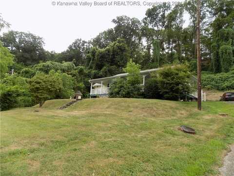 3223 GEORGES Drive, Saint Albans, WV 25177