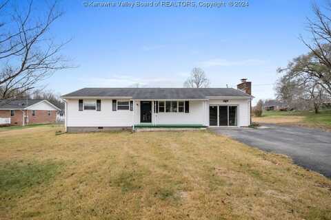 63 Central Drive, Culloden, WV 25510