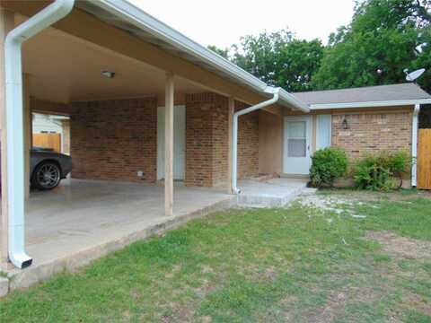 407 Live Oak ST, Kyle, TX 78640