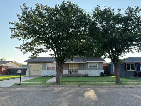 637 Grain Street, Crosbyton, TX 79322