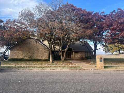 812 N 23rd Street, Lamesa, TX 79331