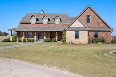 8405 County Road 6100, Idalou, TX 79329