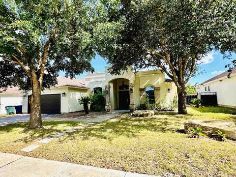 195 Lake Carnegie Ct., Laredo, TX 78041