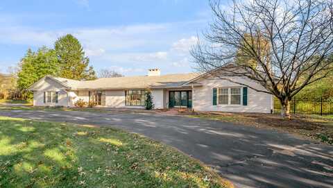 834 Chinoe Road, Lexington, KY 40502