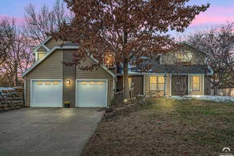 313 Settlers Drive, Lawrence, KS 66049