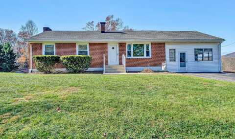 6683 Crowell Gap RD, Roanoke, VA 24014