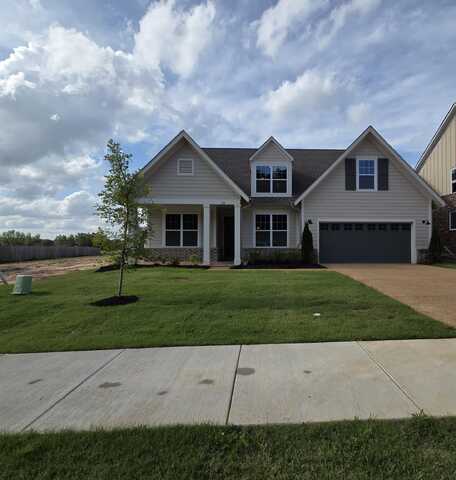 110 LIVE OAK, Oakland, TN 38060