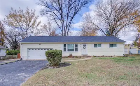 111 Birchwood Drive, Ballwin, MO 63011