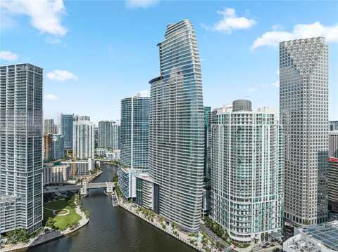 300 Biscayne Blvd Way, Miami, FL 33131