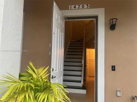 14703 SW 11th Ct, Pembroke Pines, FL 33027