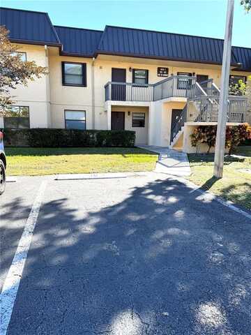 137 NW 93rd Ave, Pembroke Pines, FL 33024