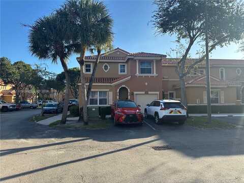 8520 NW 139th Ter, Miami Lakes, FL 33016