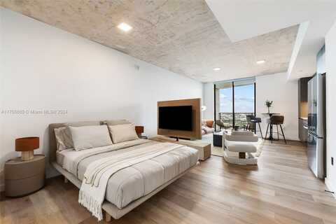 307 SW 5th St, Fort Lauderdale, FL 33315