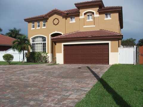 22821 SW 107th Ave, Miami, FL 33170