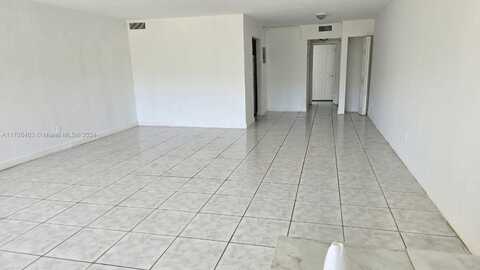 1885 NE 121st St, North Miami, FL 33181