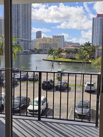 200 Leslie Dr, Hallandale Beach, FL 33009
