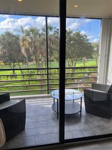 1400 Saint Charles Pl, Pembroke Pines, FL 33026