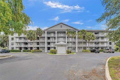 1530 Whitehall Dr, Davie, FL 33324