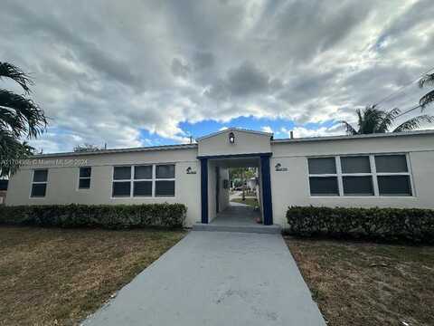 1956 Lincoln St, Hollywood, FL 33020