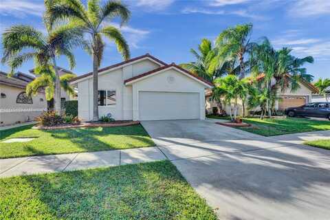 17650 SW 4th Ct, Pembroke Pines, FL 33029