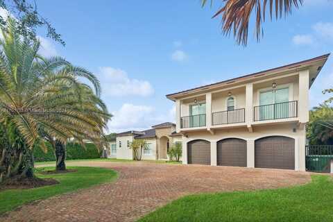 9885 SW 96th St, Miami, FL 33176
