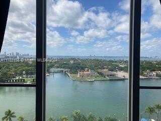 5005 Collins Ave, Miami Beach, FL 33140