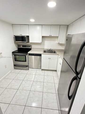 16950 W Dixie Hwy A128 Hwy, North Miami Beach, FL 33160