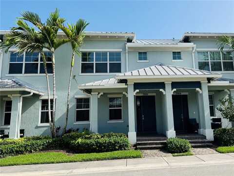 3956 Poinciana Ln, Hollywood, FL 33021