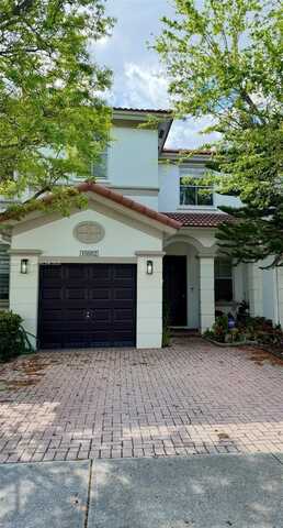 10862 NW 78th Ter, Doral, FL 33178