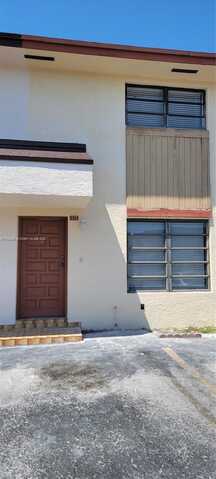 123 SW 113th Ave, Sweetwater, FL 33174