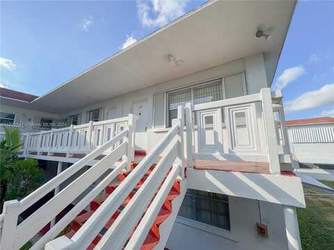 1311 NW 43rd Ave, Lauderhill, FL 33313